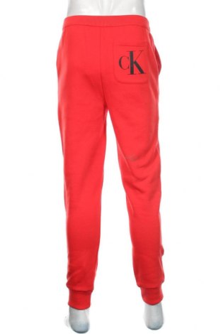 Pánské tepláky  Calvin Klein Jeans, Velikost M, Barva Červená, 50% bavlna, 50% polyester, Cena  1 837,00 Kč