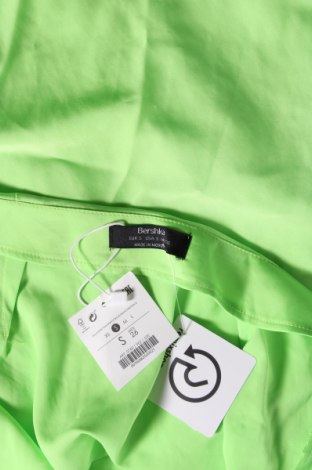 Φούστα Bershka, Μέγεθος S, Χρώμα Πράσινο, 97% πολυεστέρας, 3% ελαστάνη, Τιμή 8,58 €