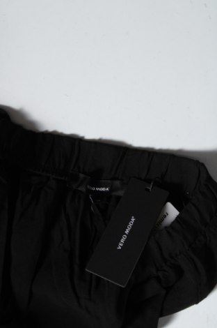 Φούστα Vero Moda, Μέγεθος XS, Χρώμα Μαύρο, Βισκόζη, Τιμή 10,67 €
