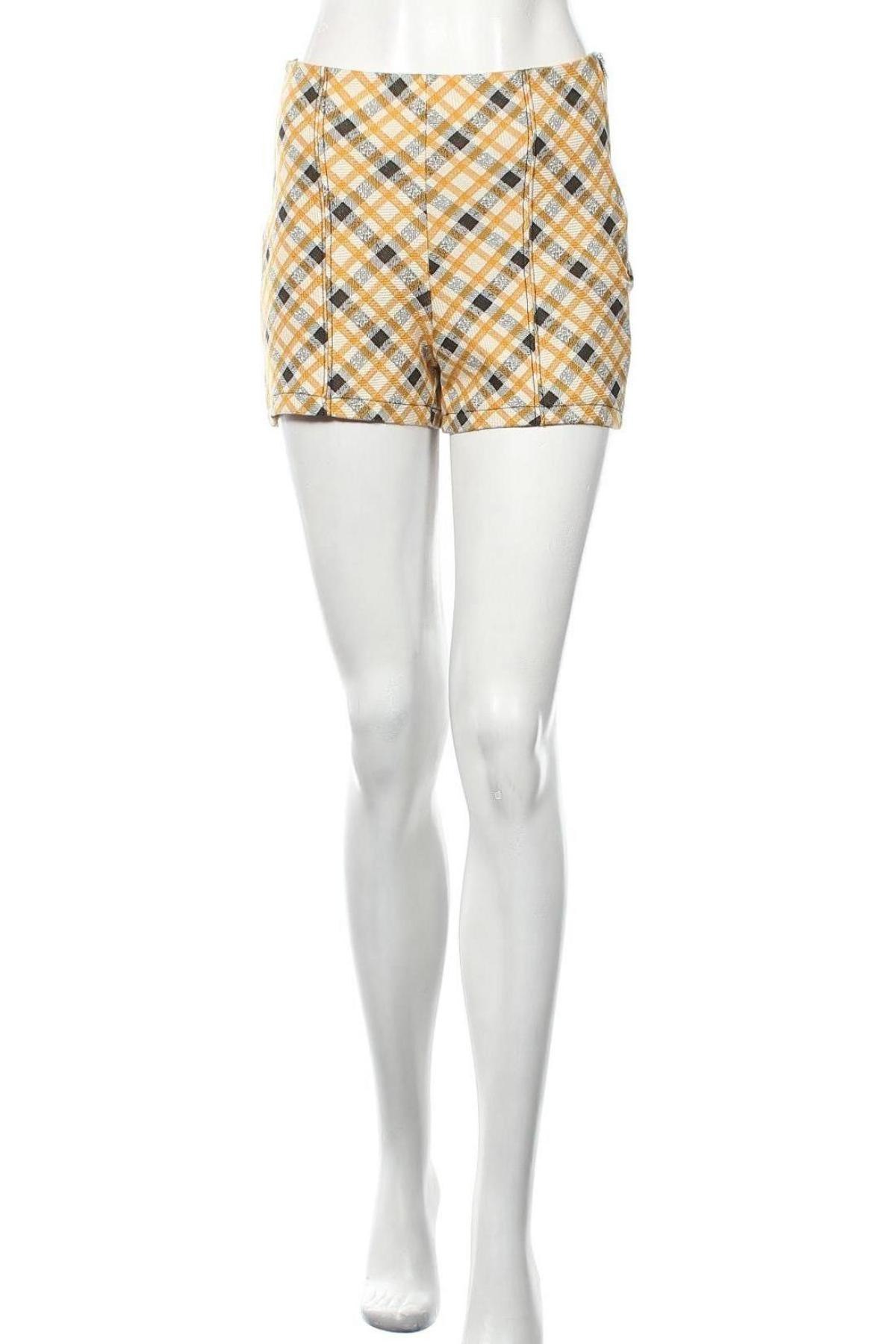 Дамски къс панталон Bershka, Размер M, Цвят Многоцветен, Цена 12,09 лв.