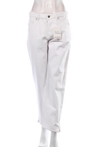 Γυναικείο Τζίν, Μέγεθος M, Χρώμα Λευκό, Τιμή 3,79 €