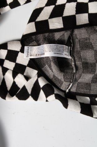 Дамски пуловер Bershka, Размер XL, Цвят Многоцветен, Цена 56,00 лв.