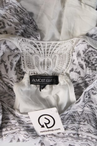 Дамска блуза Almost Famous, Размер M, Цвят Многоцветен, Цена 5,32 лв.