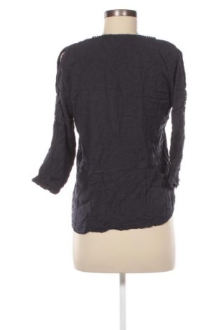 Γυναικεία μπλούζα B.Young, Μέγεθος M, Χρώμα Μπλέ, Τιμή 2,23 €