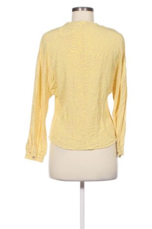 Дамска блуза F&F, Размер XS, Цвят Жълт, Цена 5,13 лв.