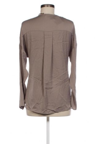 Дамска блуза Gina Tricot, Размер S, Цвят Бежов, Цена 4,35 лв.