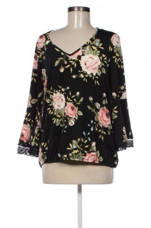 Γυναικεία μπλούζα K design, Μέγεθος L, Χρώμα Πολύχρωμο, Τιμή 2,94 €