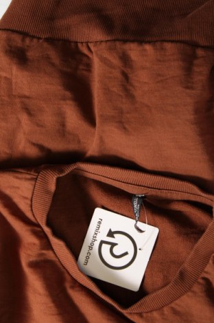 Дамска блуза Laura Torelli, Размер M, Цвят Кафяв, Цена 6,84 лв.