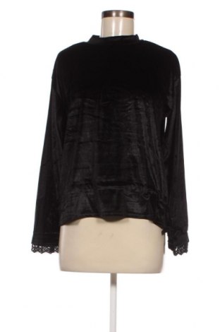 Γυναικεία μπλούζα Moodo, Μέγεθος M, Χρώμα Μαύρο, Τιμή 2,60 €