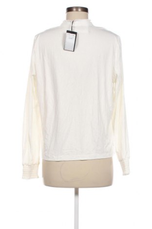 Damen Shirt More & More, Größe M, Farbe Weiß, Preis 52,58 €