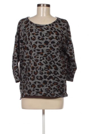 Γυναικεία μπλούζα ONLY, Μέγεθος S, Χρώμα Πολύχρωμο, Τιμή 2,41 €