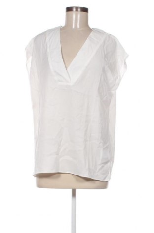 Damen Shirt Usha, Größe M, Farbe Weiß, Preis € 6,96