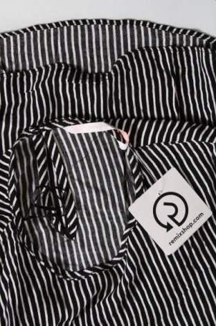 Bluză de femei Zara Trafaluc, Mărime M, Culoare Negru, Preț 65,79 Lei