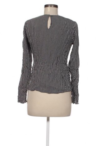 Damen Shirt Zara Trafaluc, Größe M, Farbe Schwarz, Preis 13,92 €