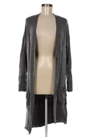 Damen Strickjacke Saint Tropez, Größe S, Farbe Grau, Preis 20,18 €