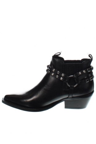 Dámské boty  Bronx, Velikost 36, Barva Černá, Cena  2 082,00 Kč