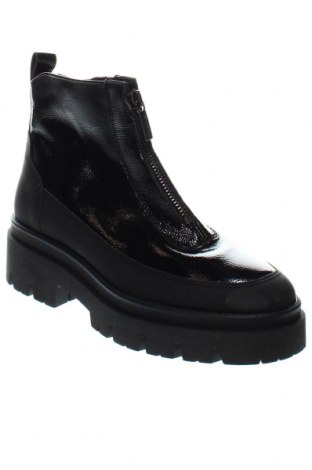 Dámské boty  Tamaris, Velikost 37, Barva Černá, Cena  950,00 Kč