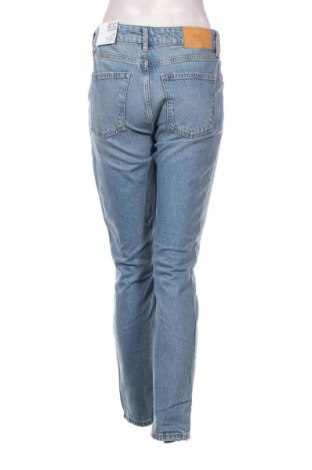 Dámske džínsy  BDG, Veľkosť M, Farba Modrá, Cena  13,46 €