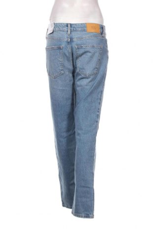 Dámske džínsy  BDG, Veľkosť L, Farba Modrá, Cena  13,46 €