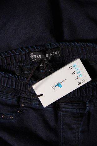Damskie jeansy Bleu D'azur, Rozmiar M, Kolor Niebieski, Cena 429,14 zł