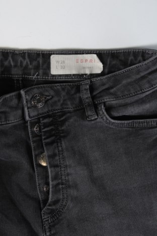 Dámske džínsy  Esprit, Veľkosť S, Farba Sivá, Cena  3,95 €