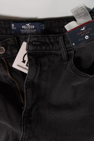Damen Jeans Hollister, Größe S, Farbe Grau, Preis 13,90 €