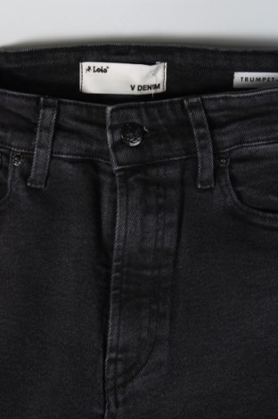 Damen Jeans Lois, Größe XS, Farbe Grau, Preis € 14,11