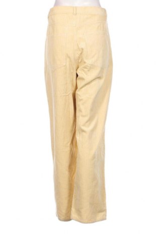 Дамски дънки Monki, Размер XL, Цвят Жълт, Цена 19,60 лв.