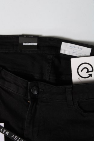 Damen Jeans Noisy May, Größe M, Farbe Schwarz, Preis 9,48 €