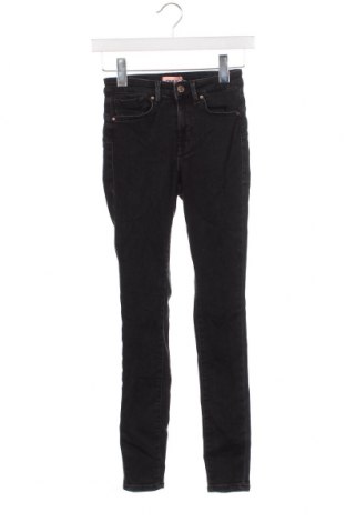 Dámske džínsy  ONLY, Veľkosť S, Farba Sivá, Cena  6,66 €