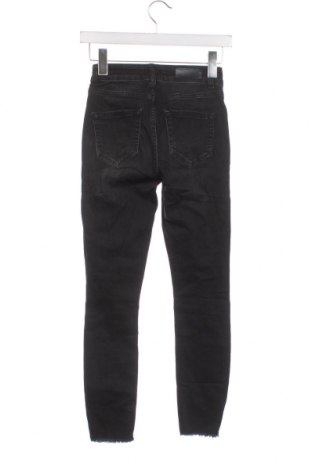 Dámske džínsy  ONLY, Veľkosť XS, Farba Sivá, Cena  3,40 €