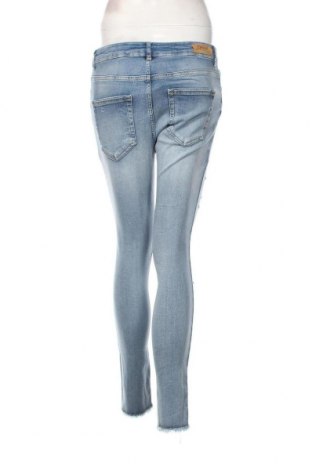 Dámske džínsy  ONLY, Veľkosť M, Farba Modrá, Cena  10,16 €