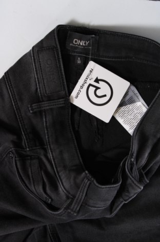 Dámske džínsy  ONLY, Veľkosť S, Farba Sivá, Cena  9,46 €