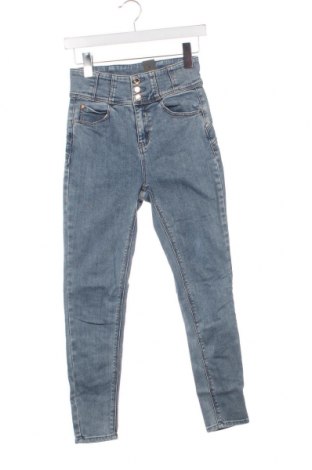 Дамски дънки ONLY Jeans, Размер XS, Цвят Син, Цена 19,04 лв.