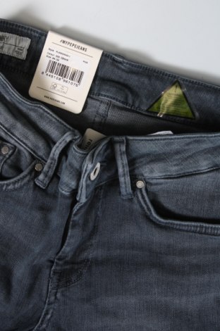 Дамски дънки Pepe Jeans, Размер XXS, Цвят Сив, Цена 28,98 лв.