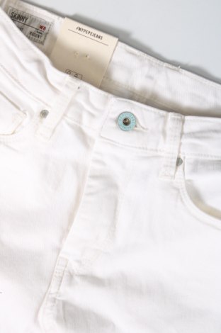 Γυναικείο Τζίν Pepe Jeans, Μέγεθος XS, Χρώμα Λευκό, Τιμή 14,94 €
