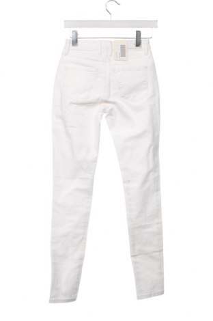 Дамски дънки Pepe Jeans, Размер XS, Цвят Бял, Цена 28,98 лв.