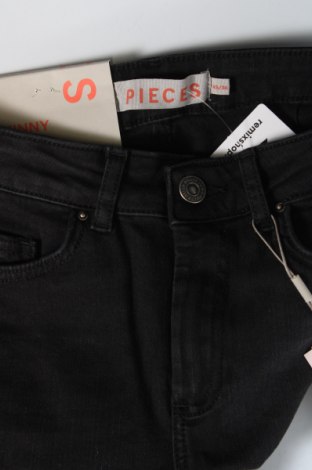 Damen Jeans Pieces, Größe XS, Farbe Schwarz, Preis € 11,22