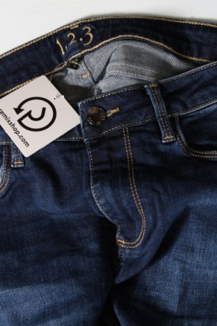 Damen Jeans Un Deux Trois, Größe S, Farbe Blau, Preis 7,52 €