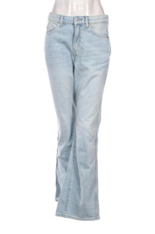 Γυναικείο Τζίν Weekday, Μέγεθος M, Χρώμα Μπλέ, Τιμή 14,79 €