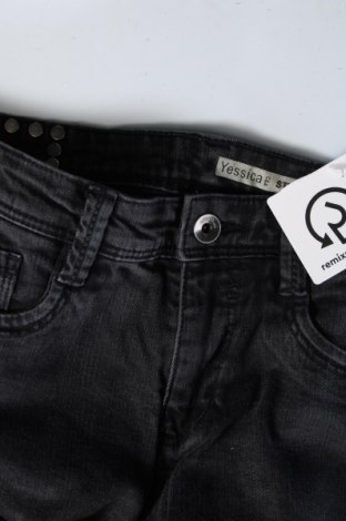 Damen Jeans Yessica, Größe M, Farbe Grau, Preis € 2,62
