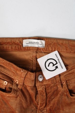 Pantaloni de velvet de femei Zara, Mărime M, Culoare Maro, Preț 21,71 Lei