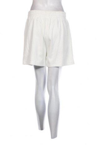 Γυναικείο κοντό παντελόνι 4th & Reckless, Μέγεθος L, Χρώμα Λευκό, Τιμή 37,11 €