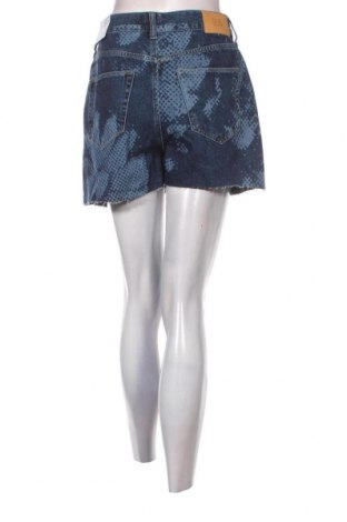 Γυναικείο κοντό παντελόνι BDG, Μέγεθος L, Χρώμα Μπλέ, Τιμή 11,50 €