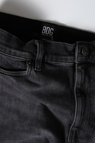 Pantaloni scurți de femei BDG, Mărime L, Culoare Negru, Preț 16,58 Lei