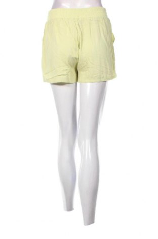 Pantaloni scurți de femei Haily`s, Mărime S, Culoare Verde, Preț 21,32 Lei