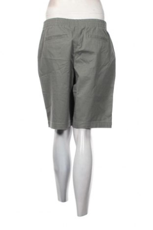 Дамски къс панталон Lands' End, Размер M, Цвят Зелен, Цена 31,00 лв.