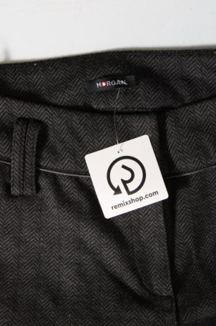 Pantaloni scurți de femei Morgan, Mărime M, Culoare Negru, Preț 21,32 Lei