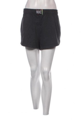 Damen Shorts Nike, Größe L, Farbe Grau, Preis € 14,47