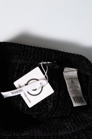 Γυναικείο κοντό παντελόνι Tally Weijl, Μέγεθος S, Χρώμα Μαύρο, Τιμή 2,40 €